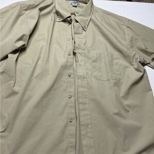 Edward’s  Men's Button-Down Shirt in Khaki/Tan